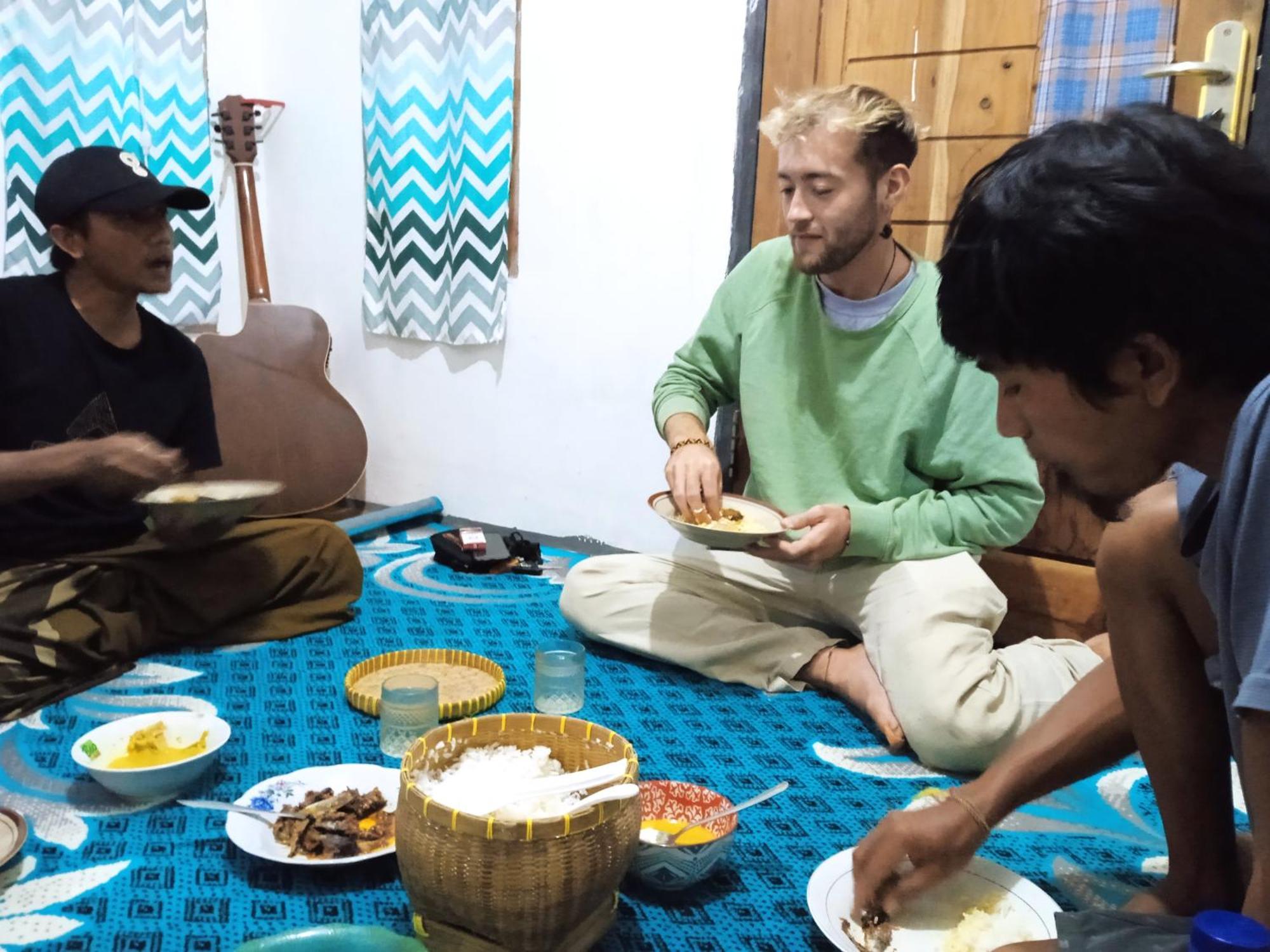 Citra Homestay Tetebatu Luaran gambar